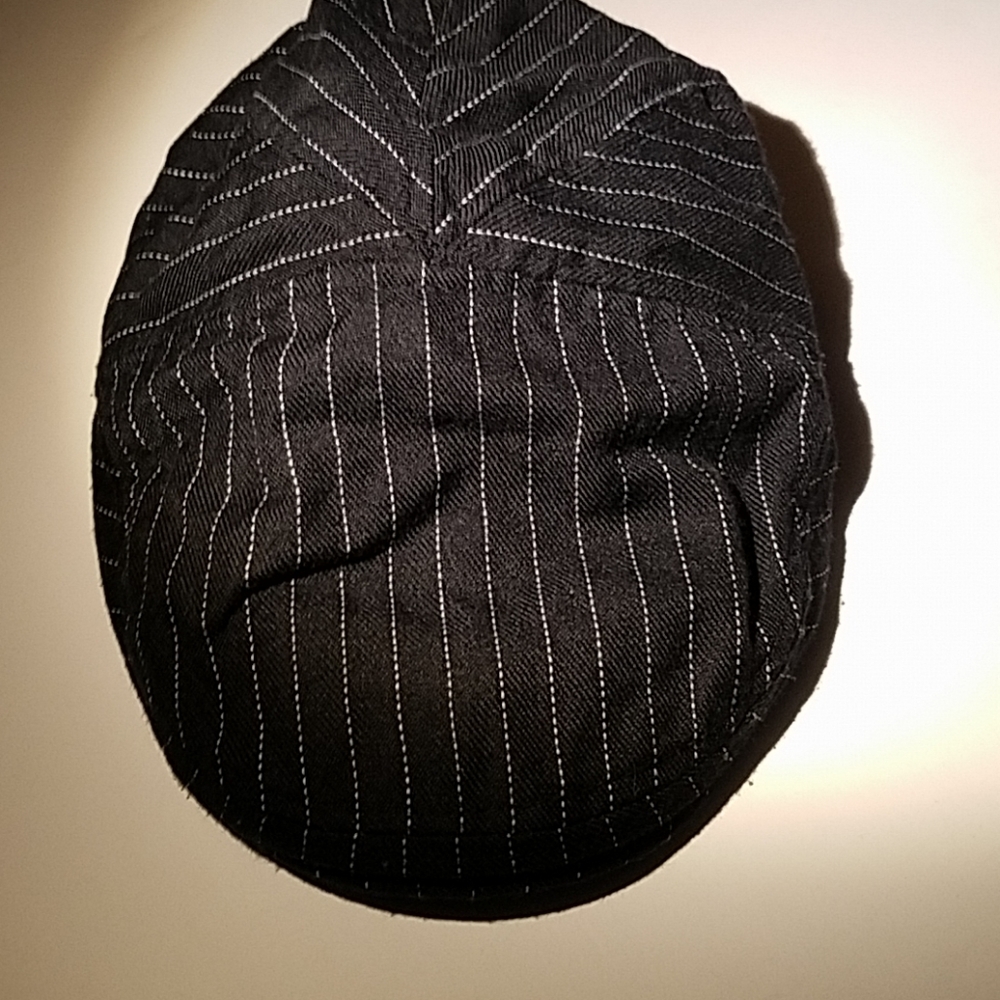 Womens hat - Picture 2 of 2